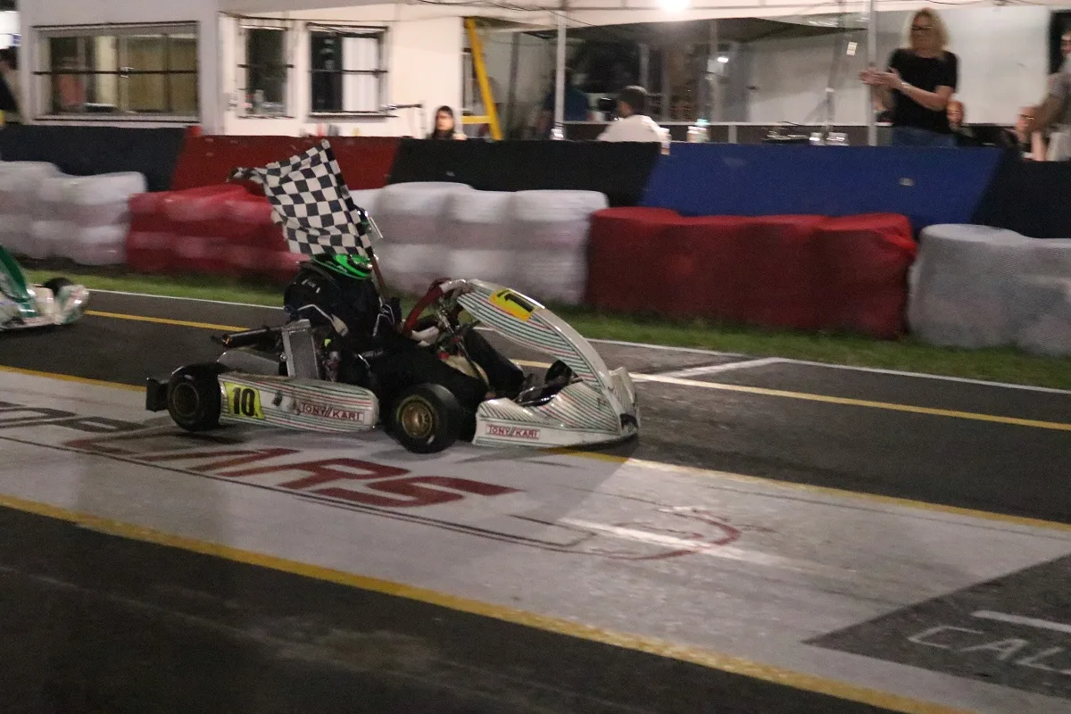 Karting Nacional bajo las luces: la séptima fecha encendió la noche