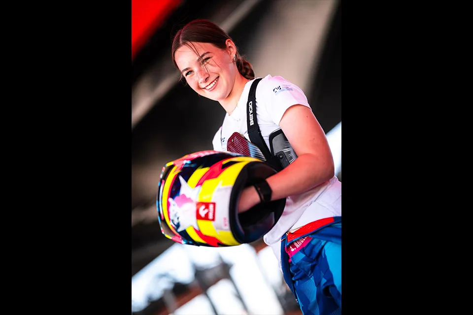 Julia Angelard debuta en Grecia con la Academia Champions of the Future